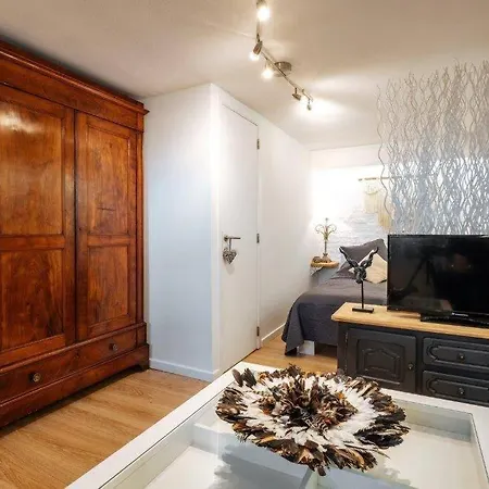 De Charme Au Milieu Du Monde Apartament *